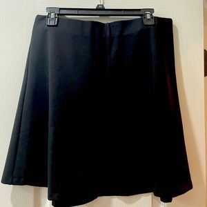 Super cute NWT, black flair from Loft skirt